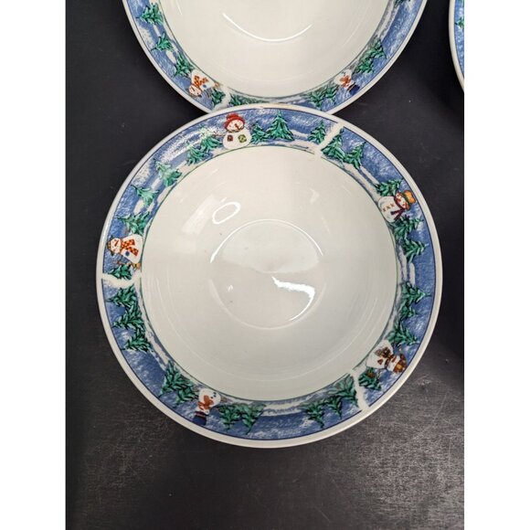 Oneida Frosty Friends Winter Scene 6 1/4 Inch Cereal/Soup Bowl Set of 4 - Picture 5 of 10